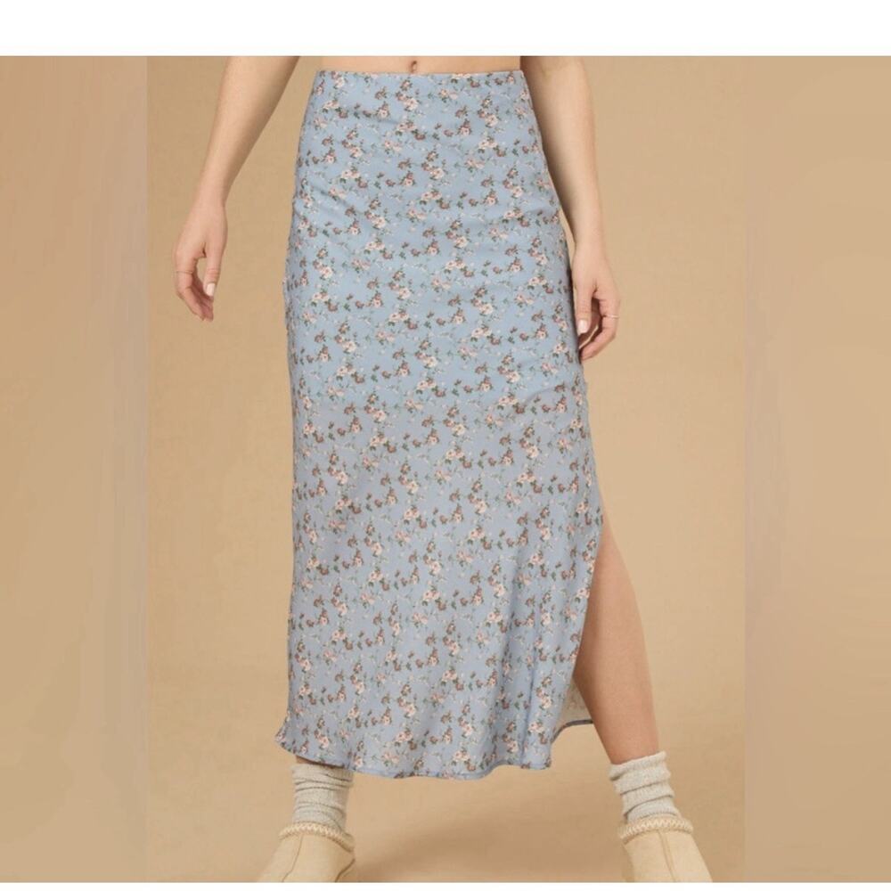 Altar’d State Light Blue Floral Skirt Size XXS‎ Cottagecore Midi Elastic Waist